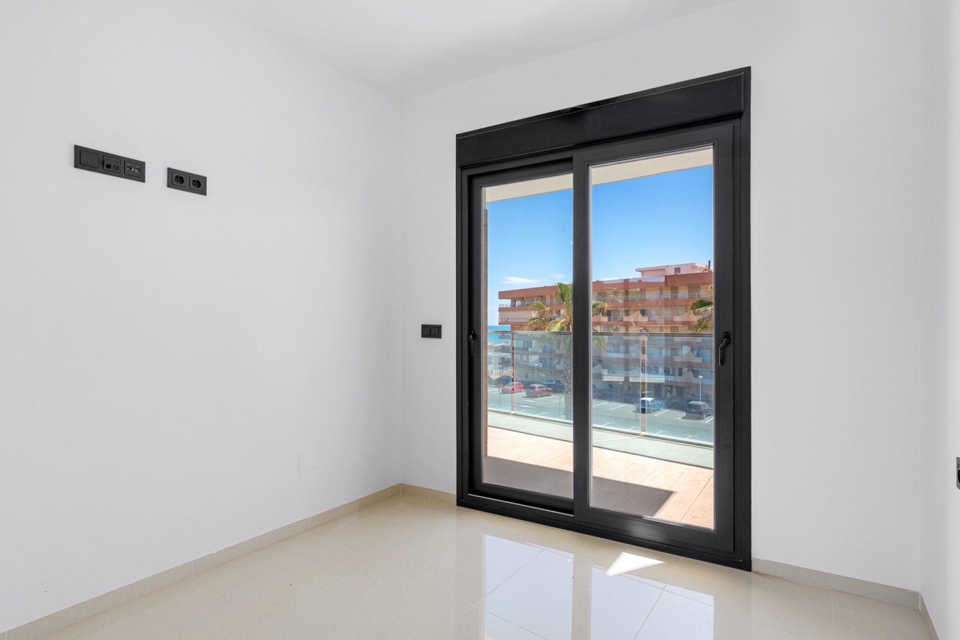 Resale - Apartment - Guardamar del Segura