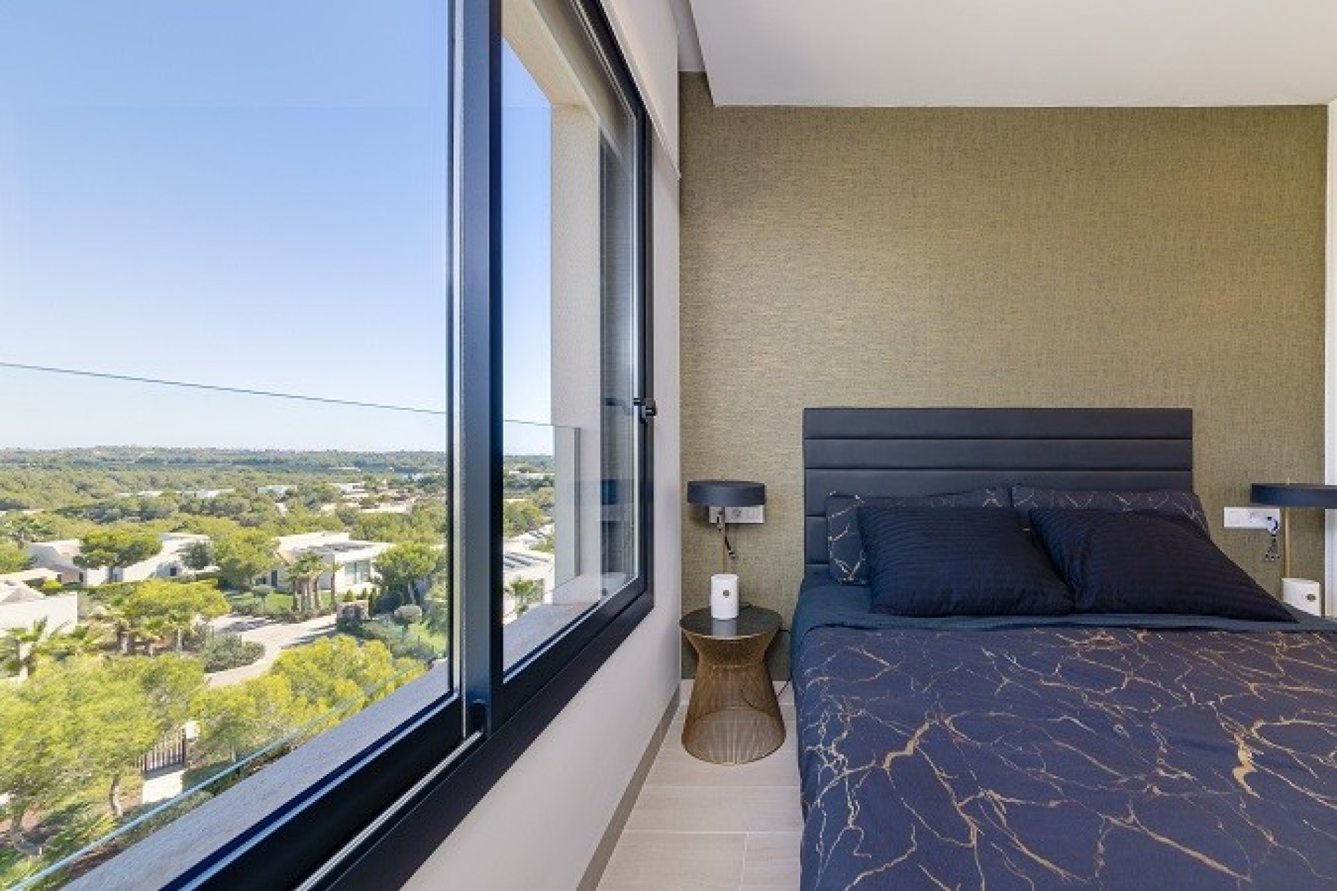 Resale - Apartment - Las Colinas Golf Resort