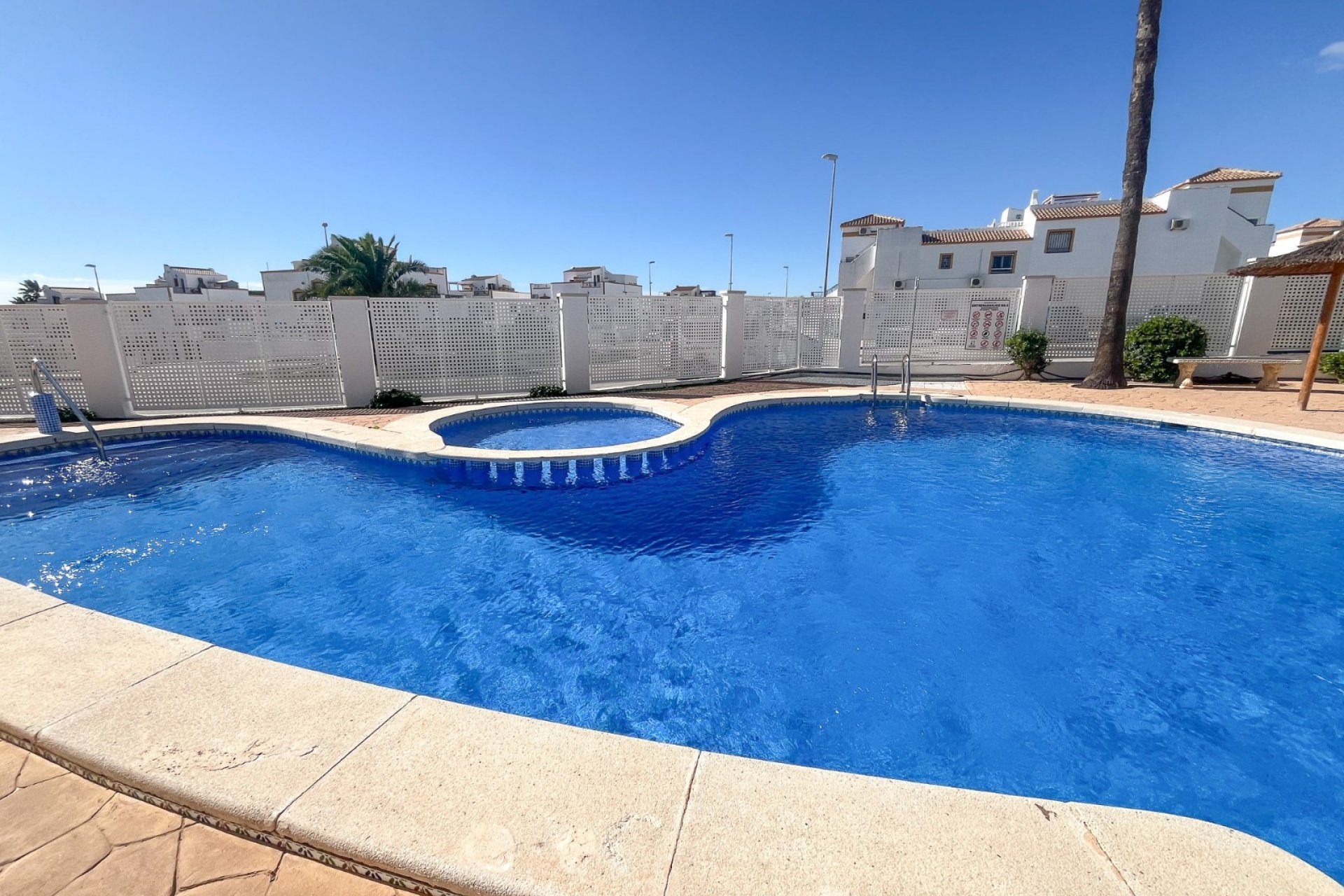 Resale - Apartment - Los Montesinos - Entre Naranjos / Vistabella Golf