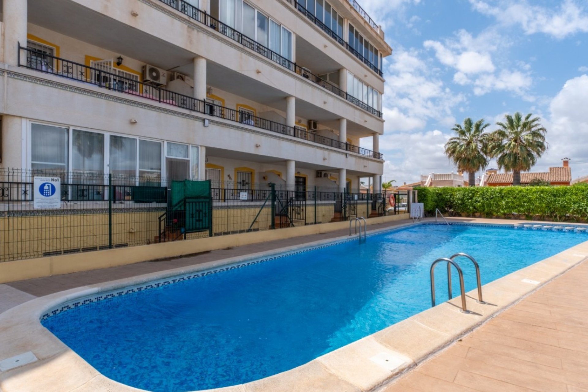 Resale - Apartment - Orihuela Costa - La Florida