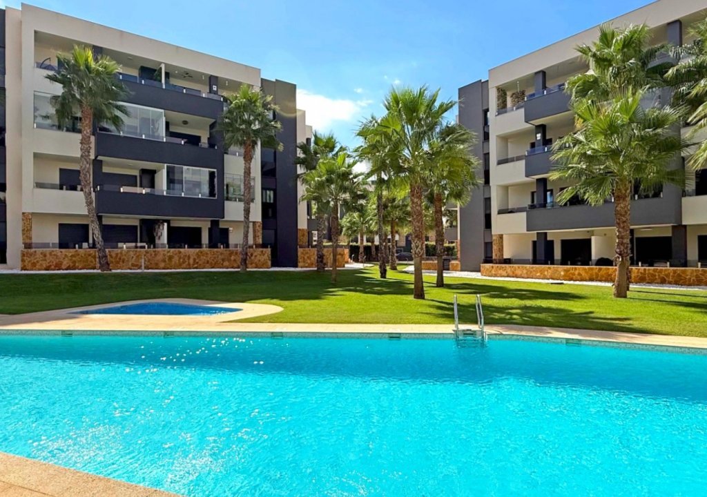 Resale - Apartment - Orihuela Costa - Los Altos