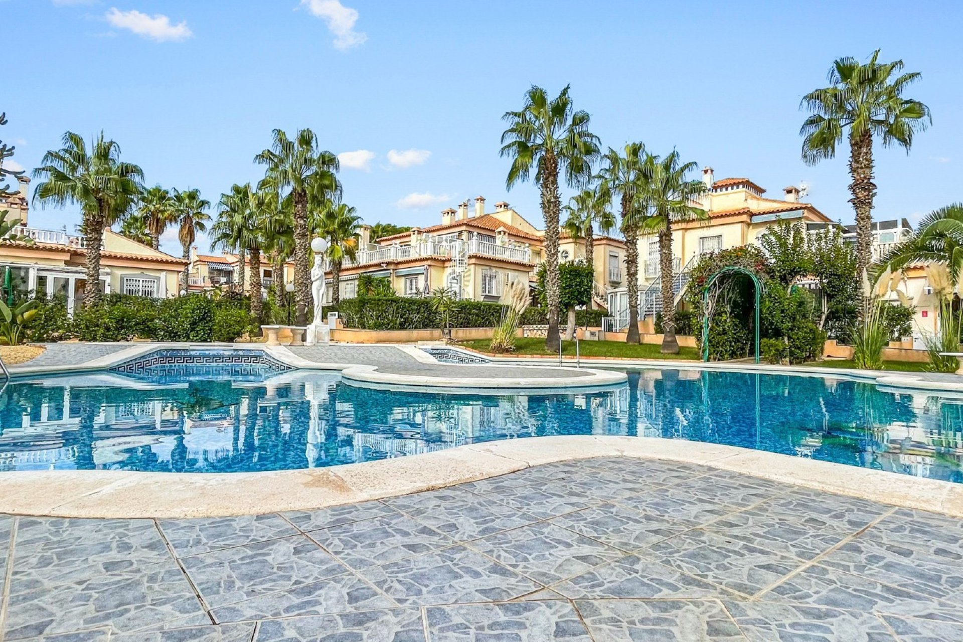 Resale - Apartment - Orihuela Costa - Los Altos *