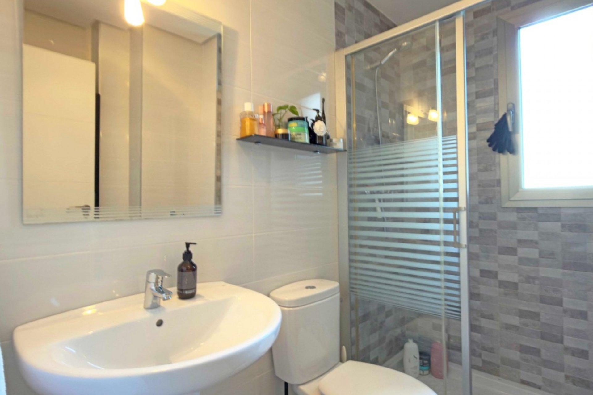 Resale - Apartment - Orihuela Costa - Los Dolses