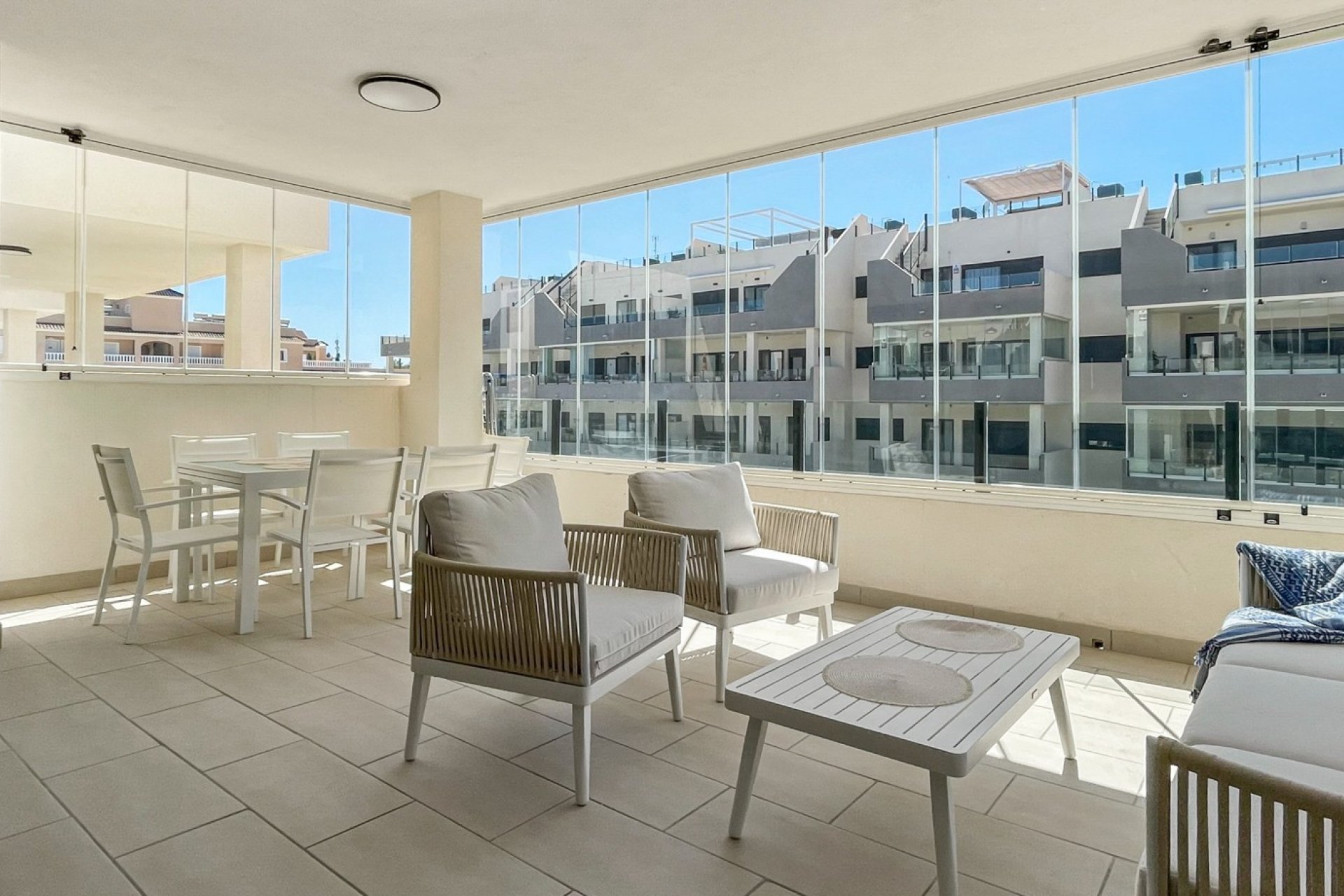 Resale - Apartment - Orihuela Costa - Los Dolses