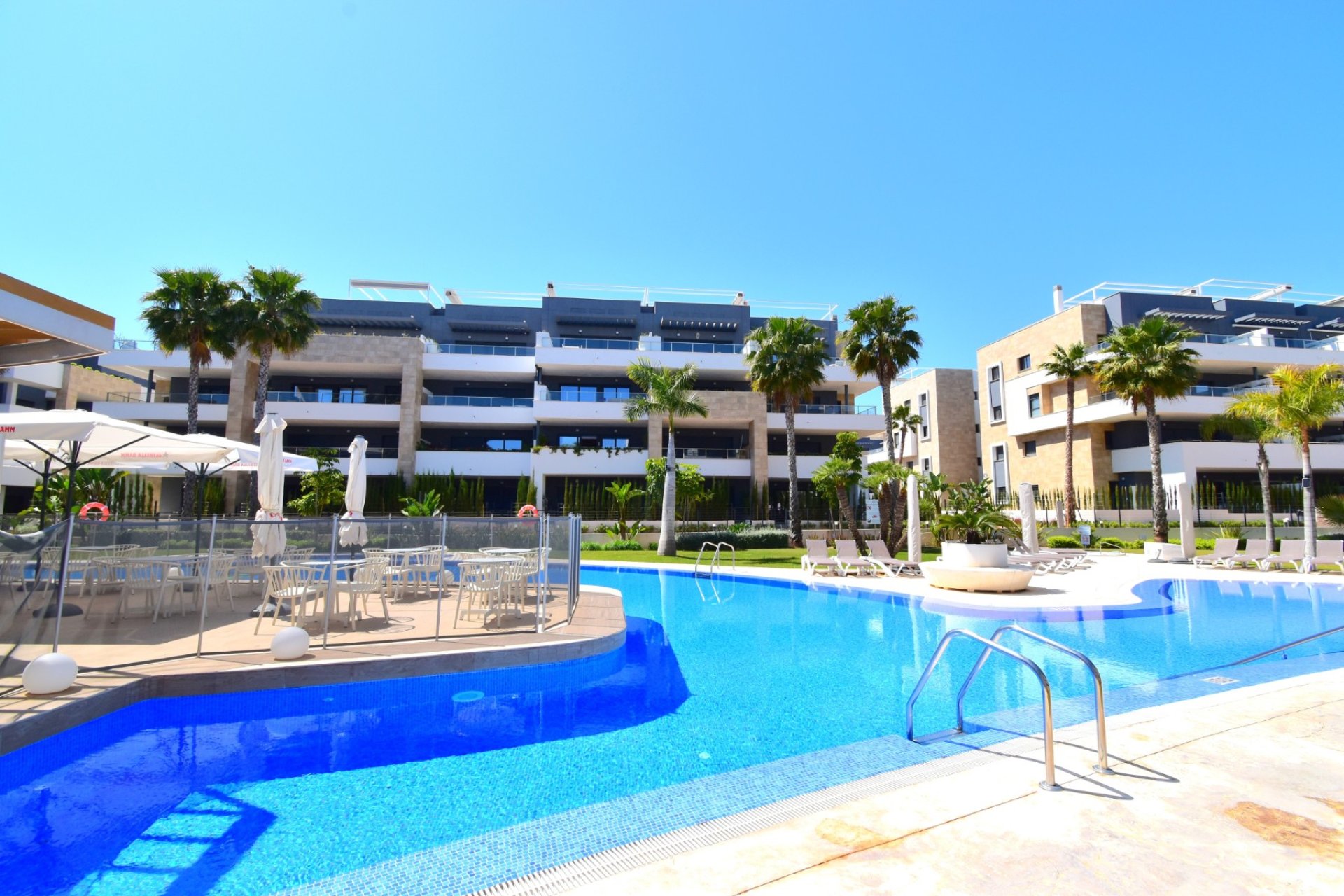 Resale - Apartment - Orihuela Costa - Playa Flamenca