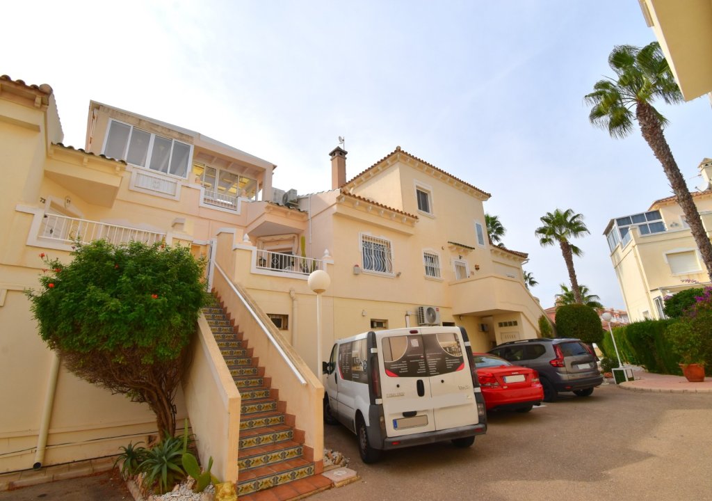Resale - Apartment - Orihuela Costa - Playa Flamenca
