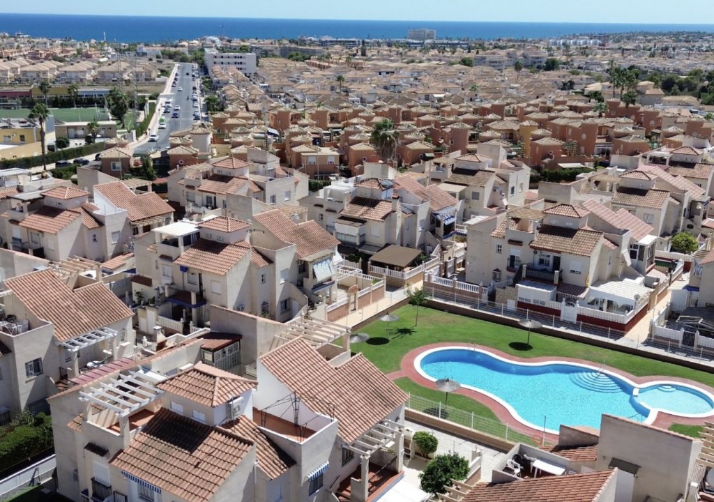 Resale - Apartment - Orihuela Costa - Playa Flamenca
