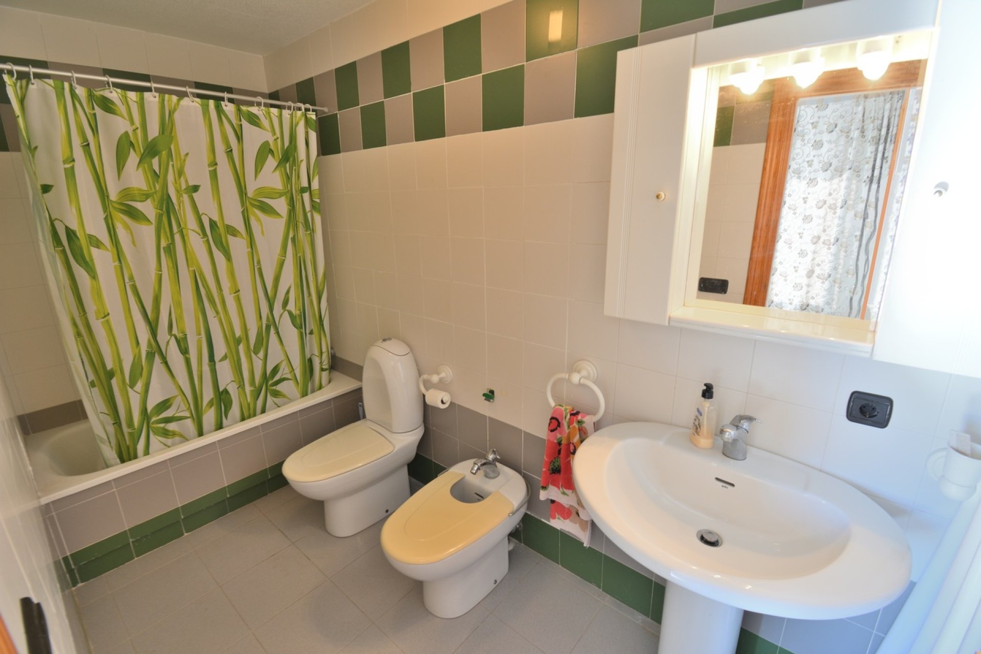 Resale - Apartment - Orihuela Costa - Playa Flamenca