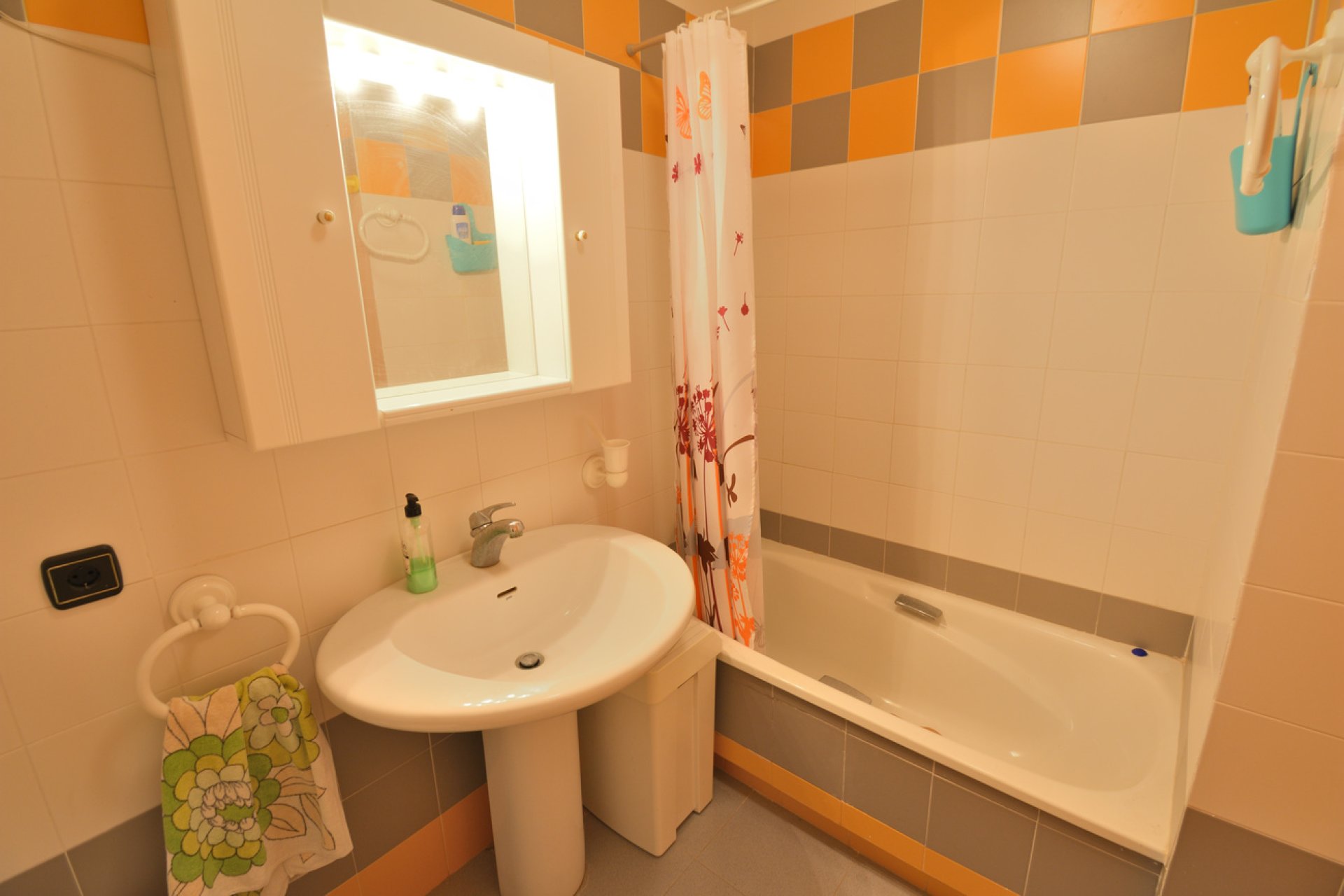 Resale - Apartment - Orihuela Costa - Playa Flamenca