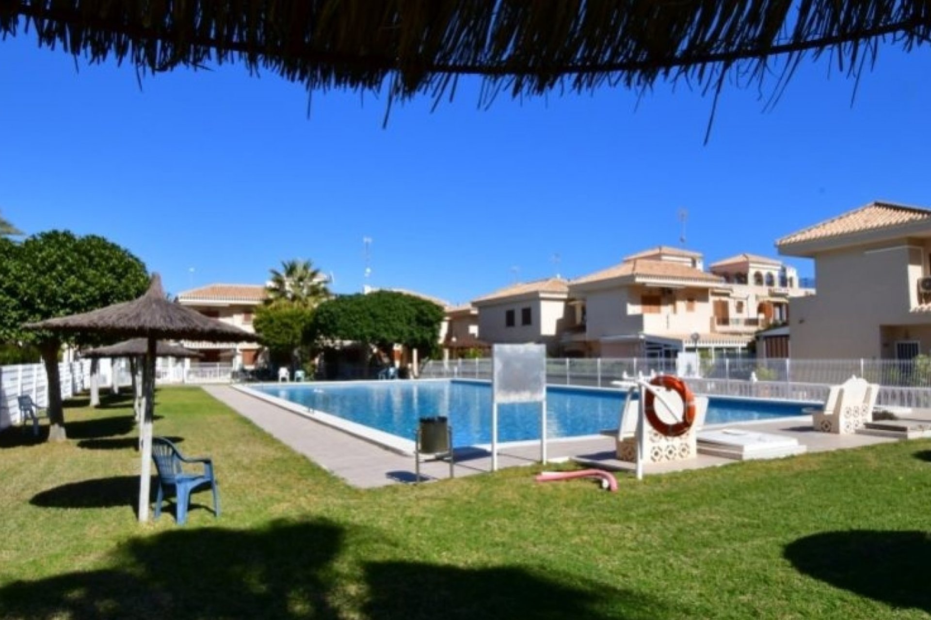 Resale - Apartment - Orihuela Costa - Playa Flamenca