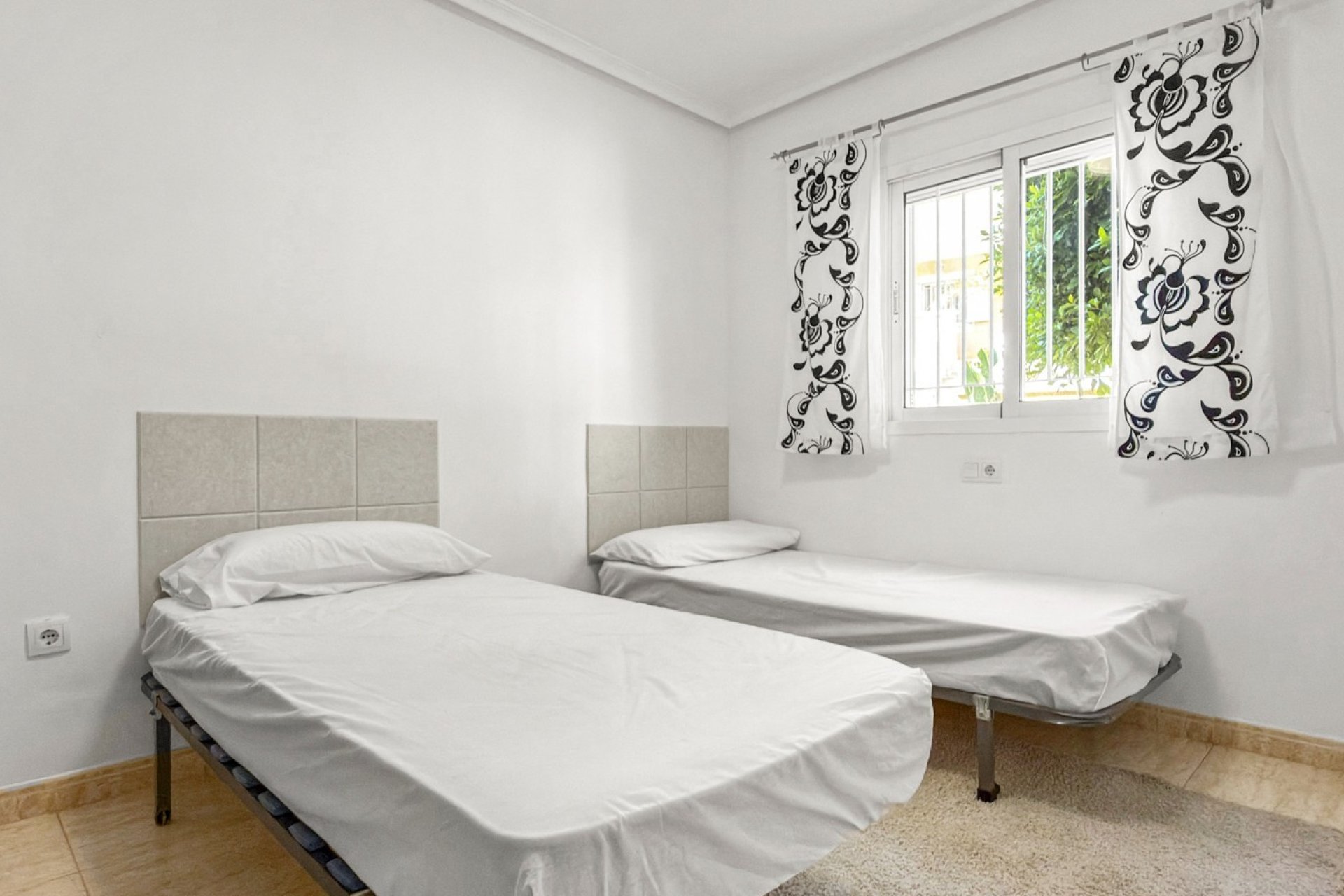 Resale - Apartment - Orihuela Costa - Playa Flamenca