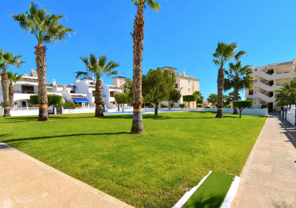 Resale - Apartment - Orihuela Costa - Playa Flamenca