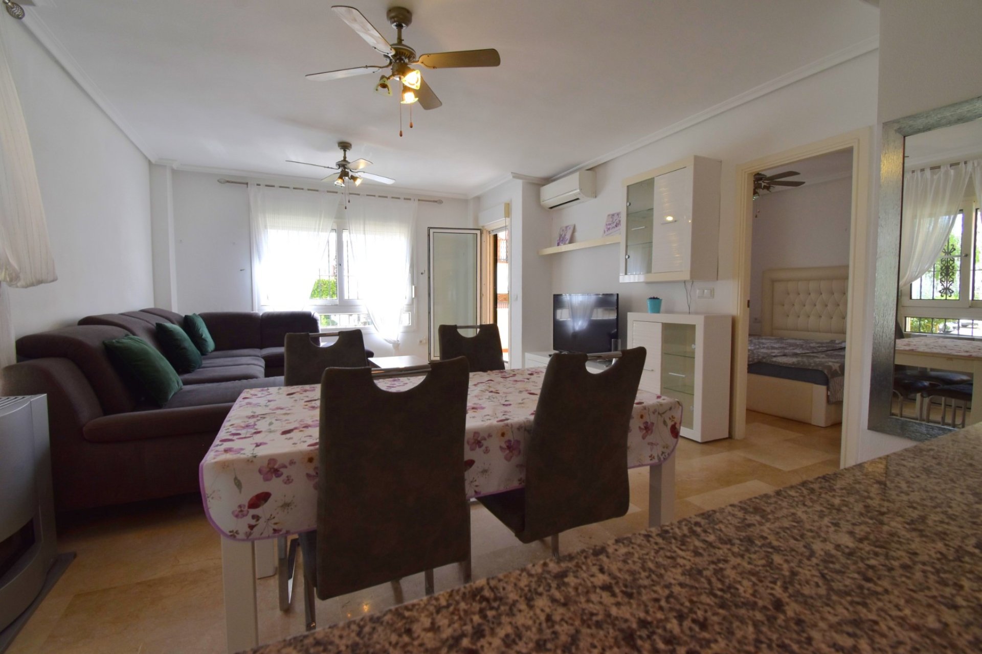 Resale - Apartment - Orihuela Costa - Playa Flamenca