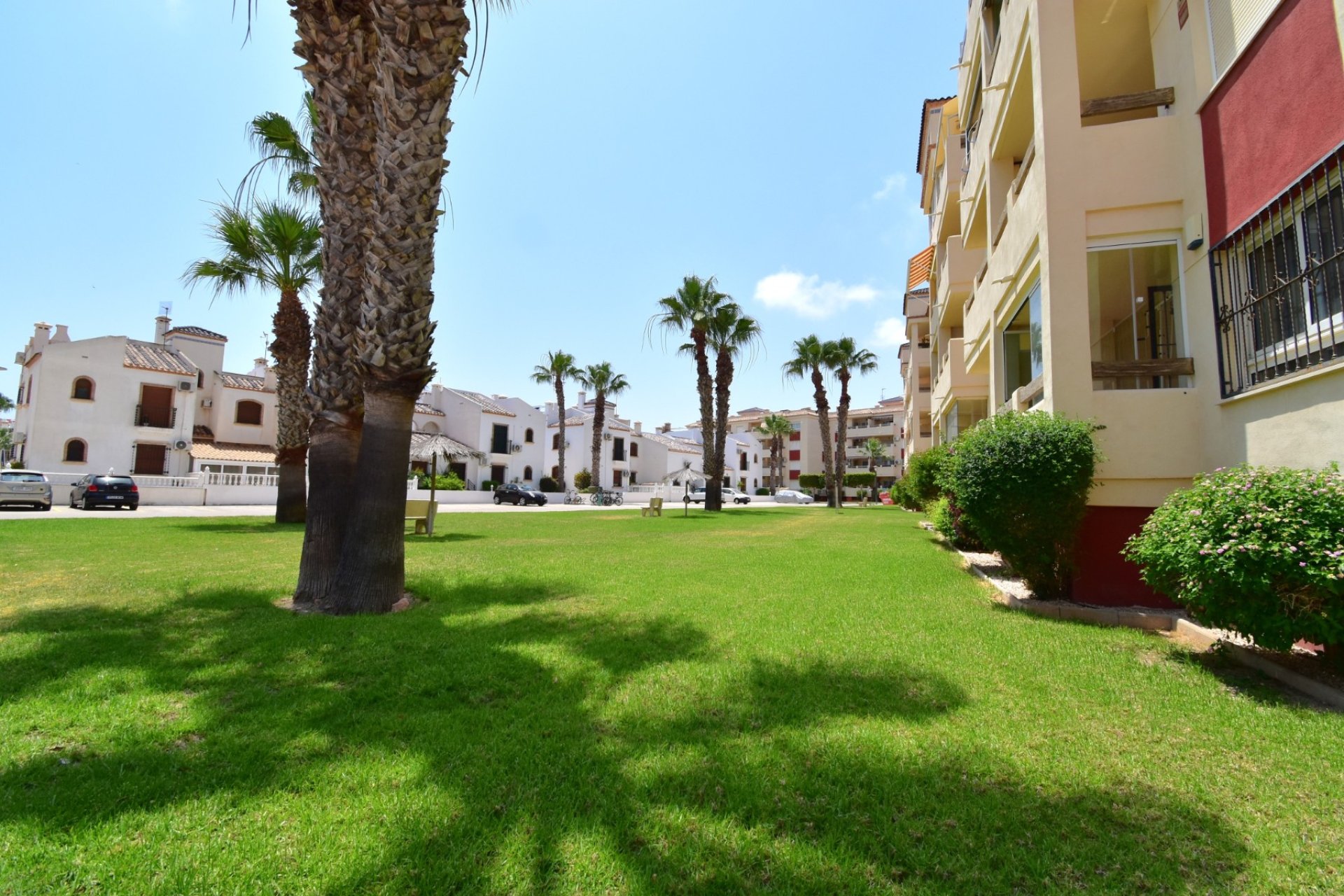 Resale - Apartment - Orihuela Costa - Playa Flamenca