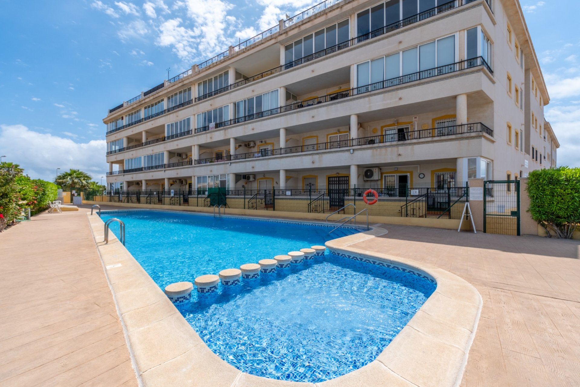 Resale - Apartment - Orihuela Costa - Playa Flamenca
