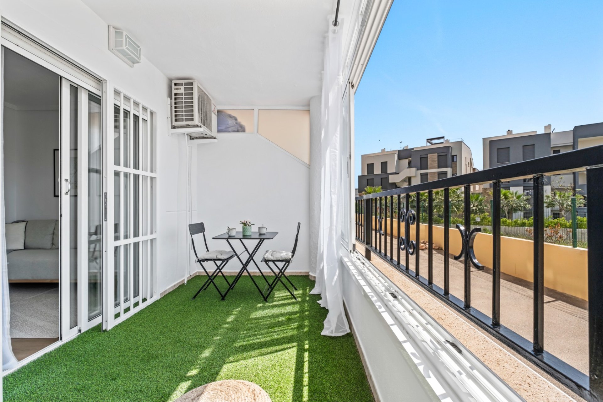 Resale - Apartment - Orihuela Costa - Playa Flamenca