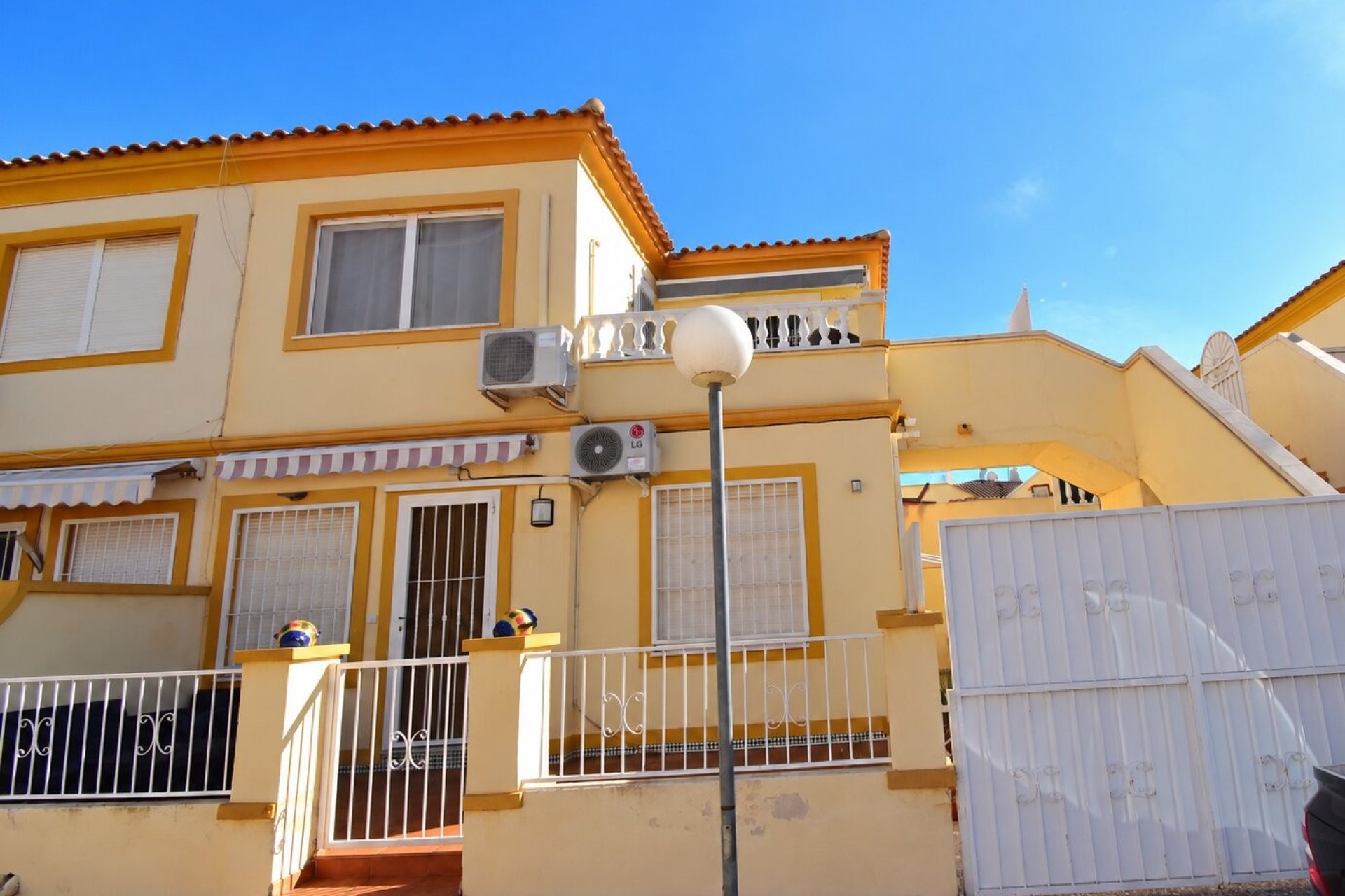 Resale - Apartment - Orihuela Costa - Playa Flamenca