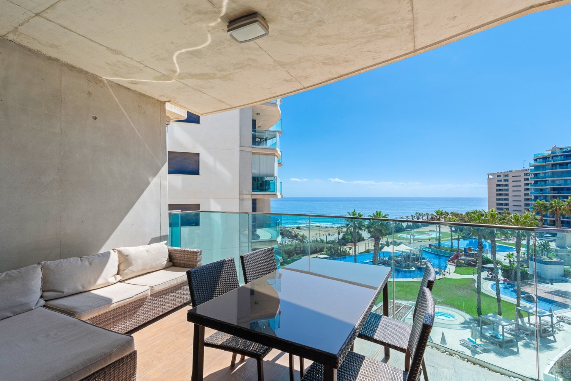 Resale - Apartment - Orihuela Costa - Punta Prima