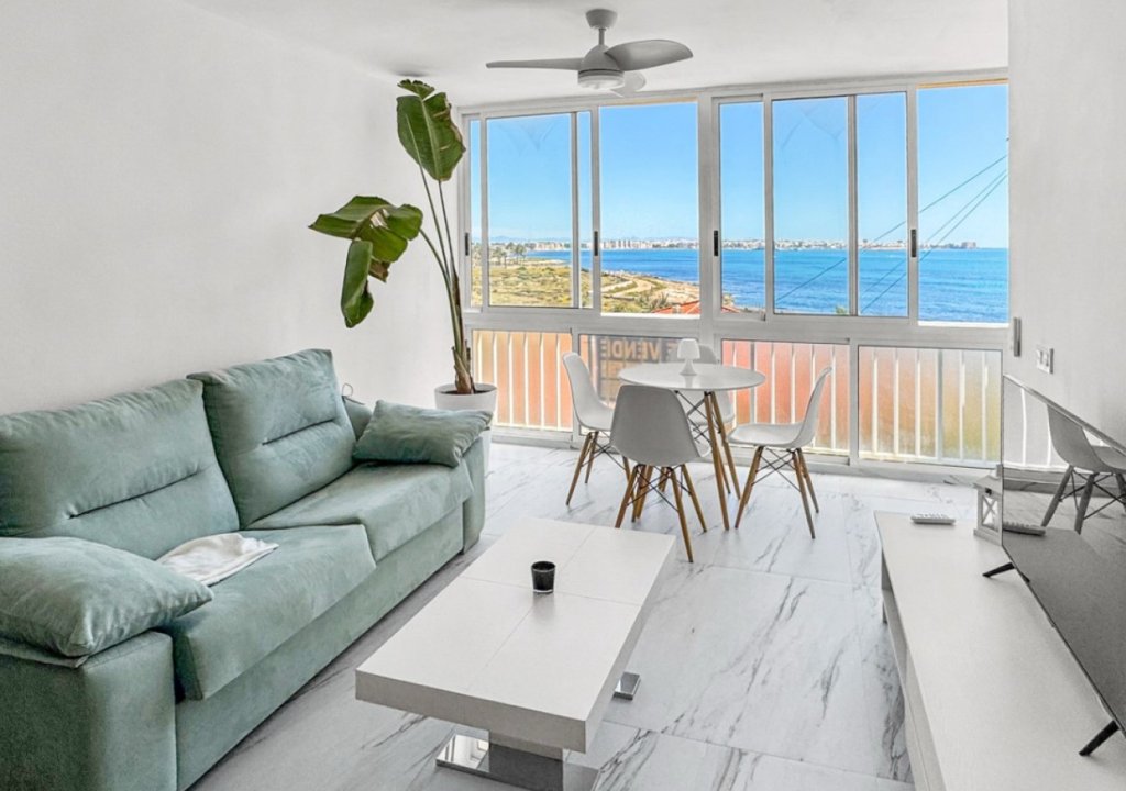 Resale - Apartment - Orihuela Costa - Punta Prima