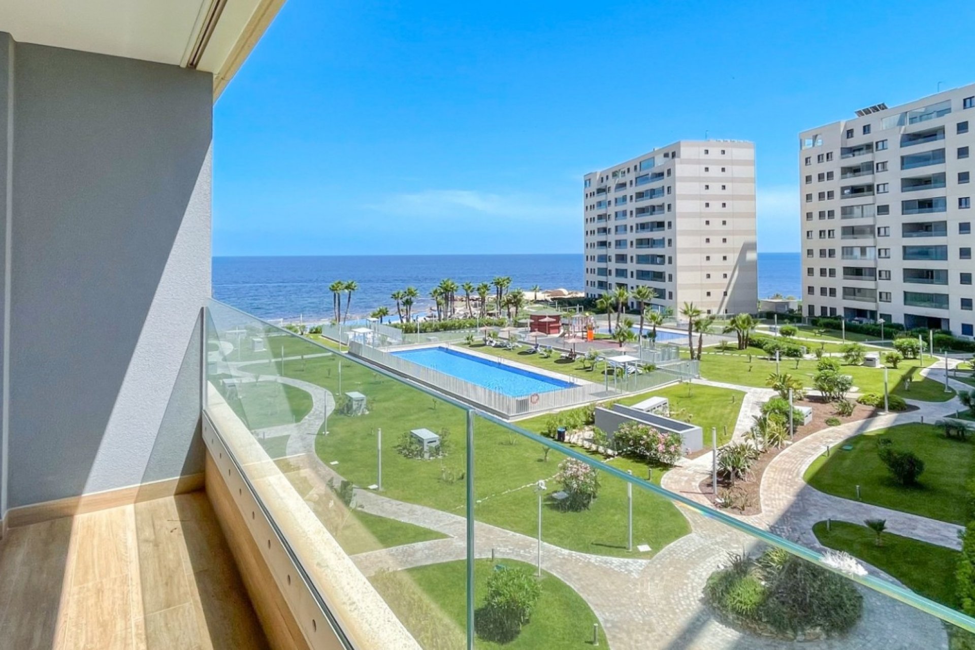 Resale - Apartment - Orihuela Costa - Punta Prima