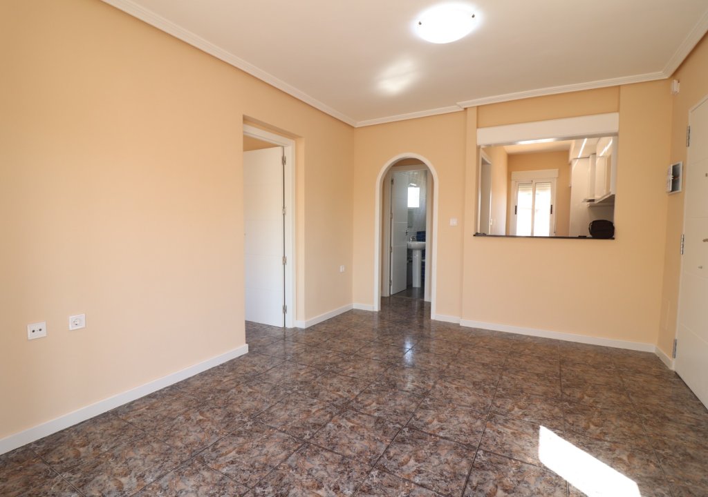 Resale - Apartment - Orihuela Costa - Punta Prima