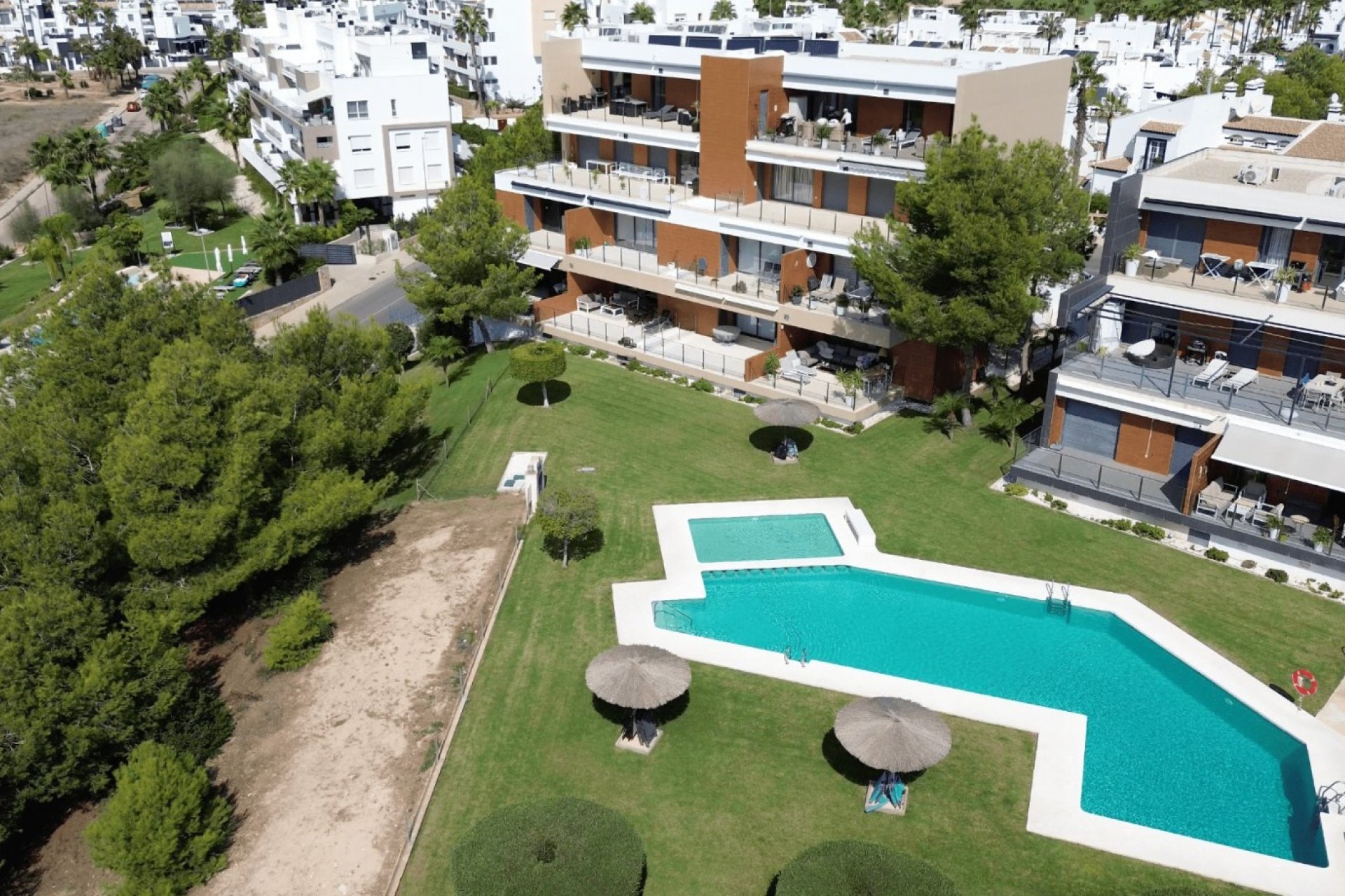 Resale - Apartment - Orihuela Costa - Villamartín