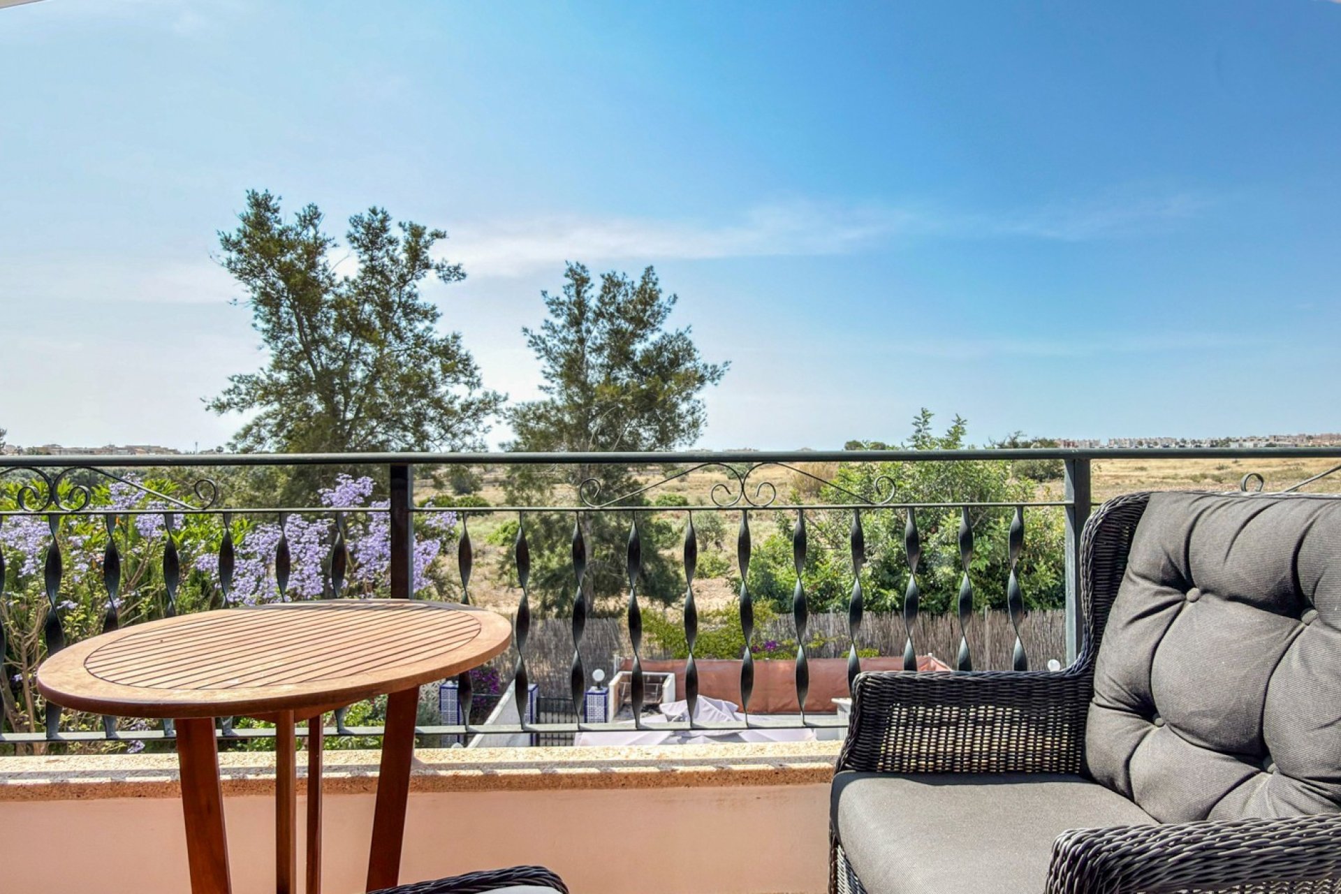 Resale - Apartment - Orihuela Costa - Villamartín