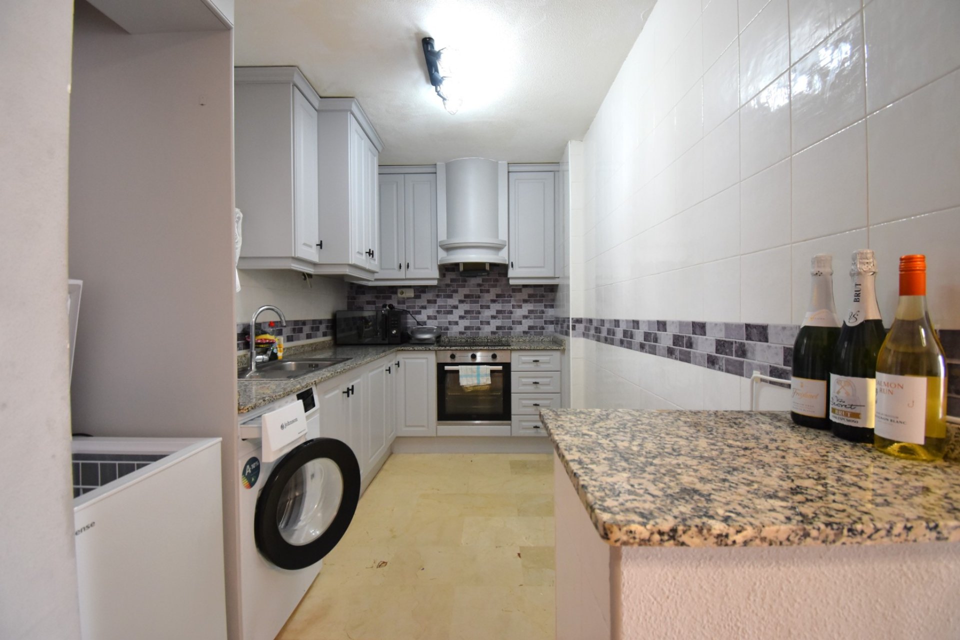 Resale - Apartment - Orihuela Costa - Villamartin