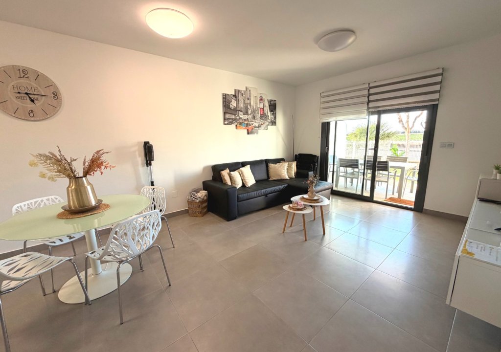 Resale - Apartment - Pilar de La Horadada - Pilar de La Horadada - Town