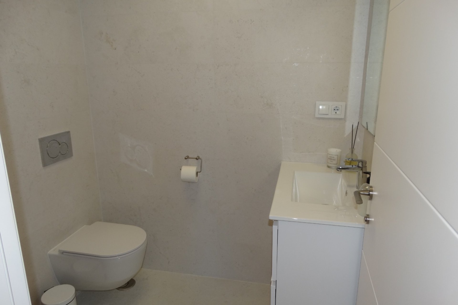 Resale - Apartment - Pilar de La Horadada - Pilar de La Horadada - Town