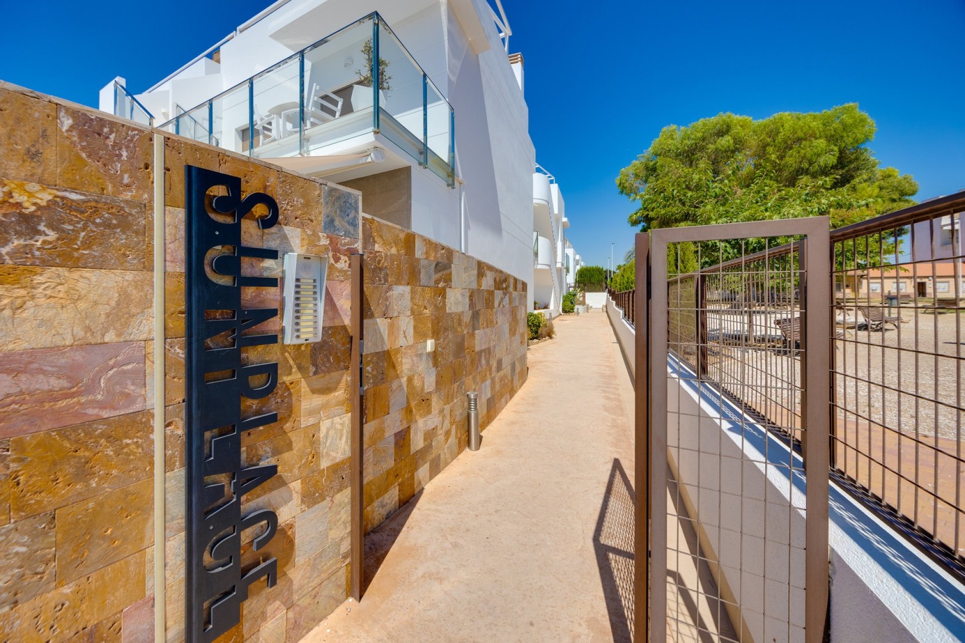 Resale - Apartment - Pilar de la Horadada - Pilar de La Horadada - Town