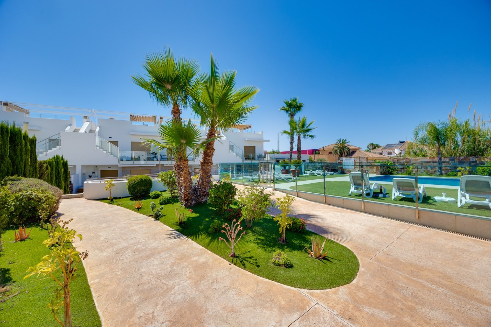 Resale - Apartment - Pilar de la Horadada - Pilar de La Horadada - Town