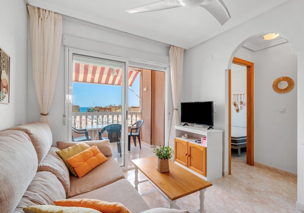 Resale - Apartment - Santa Pola