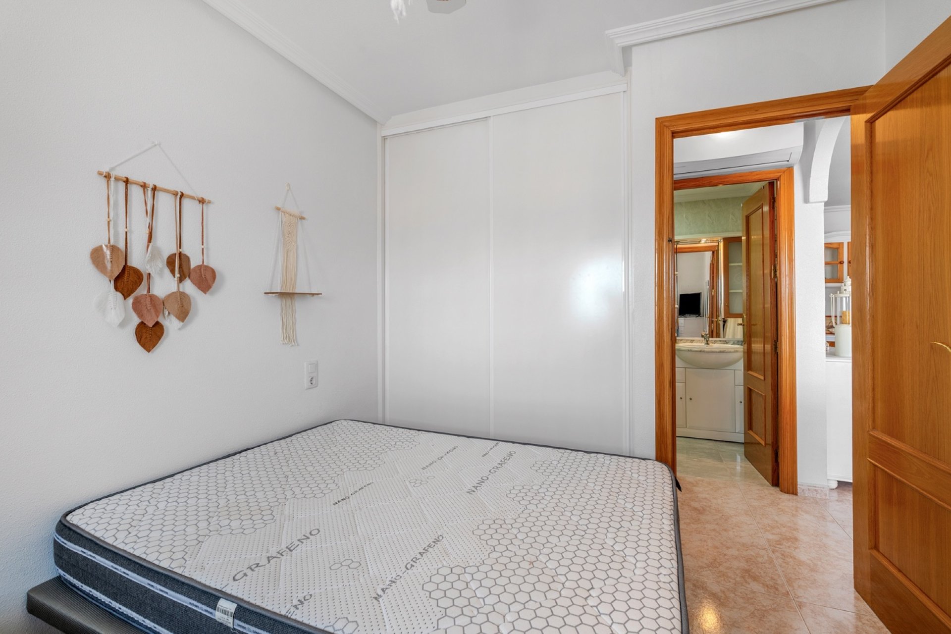 Resale - Apartment - Santa Pola