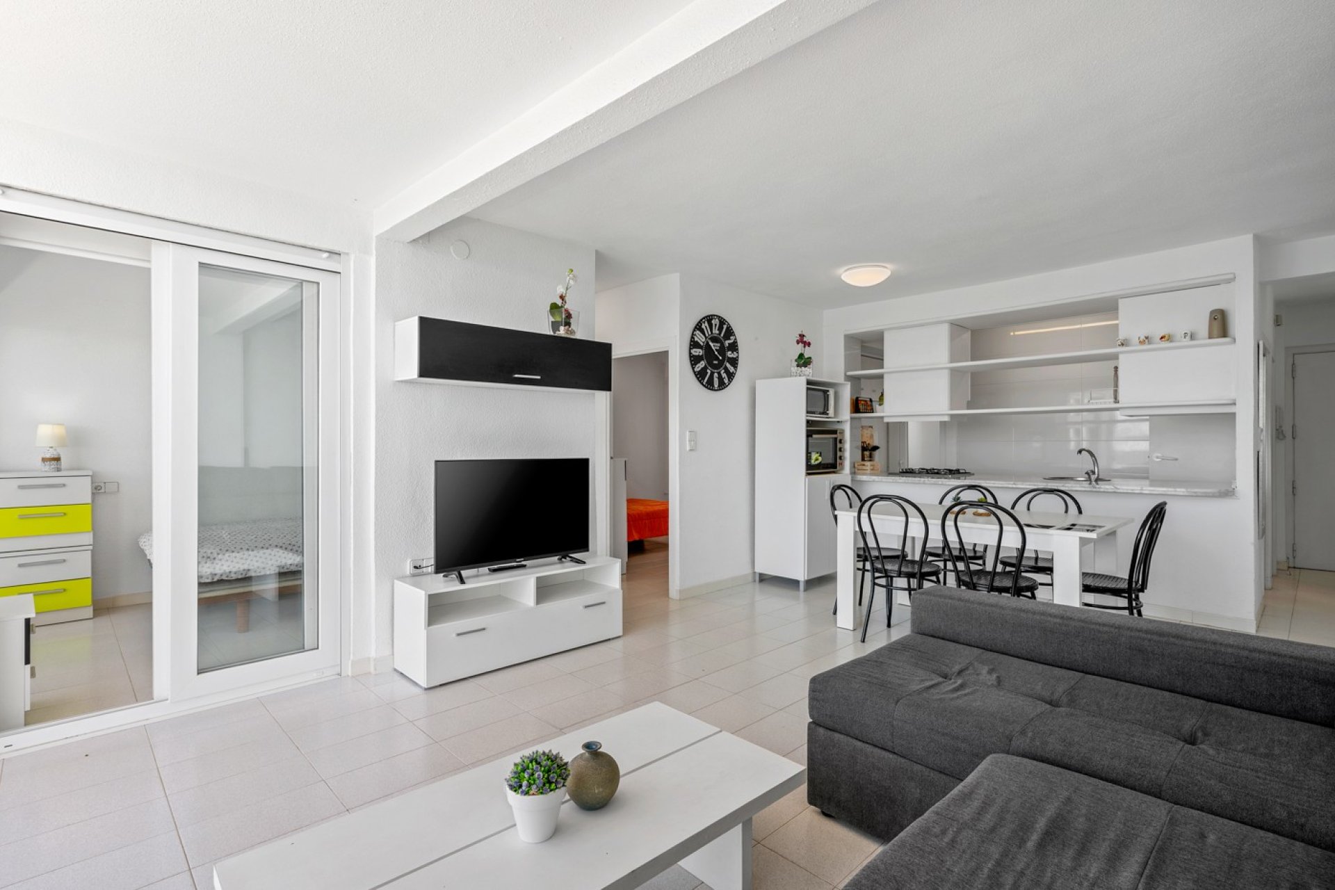 Resale - Apartment - Santa Pola