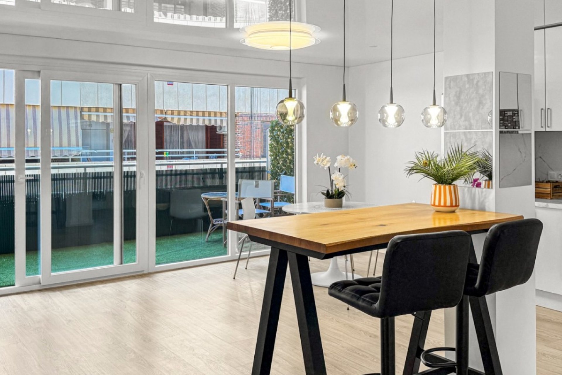 Resale - Apartment - Torrevieja - El Acequión - Los Náufragos