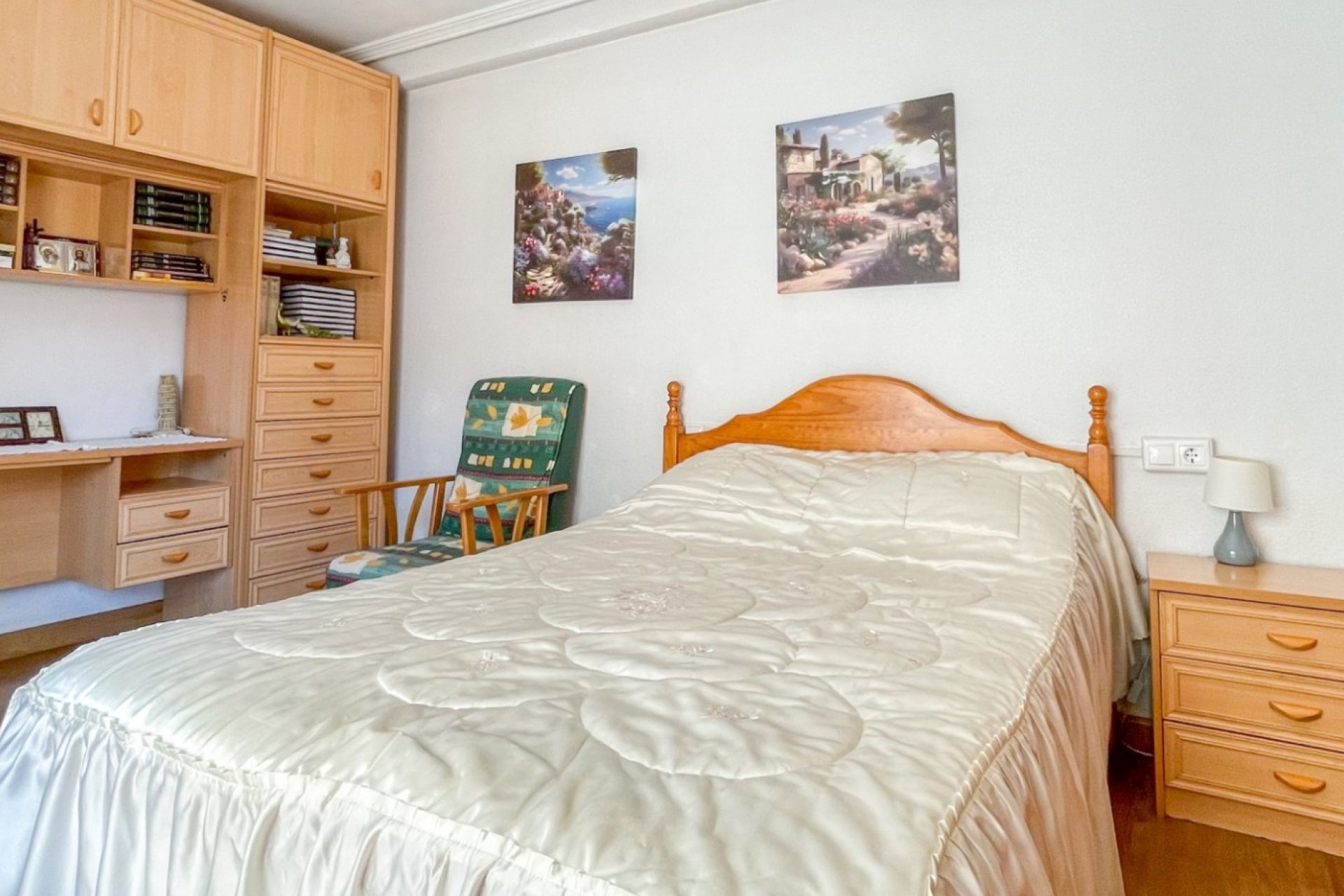 Resale - Apartment - Torrevieja - El Acequión - Los Náufragos