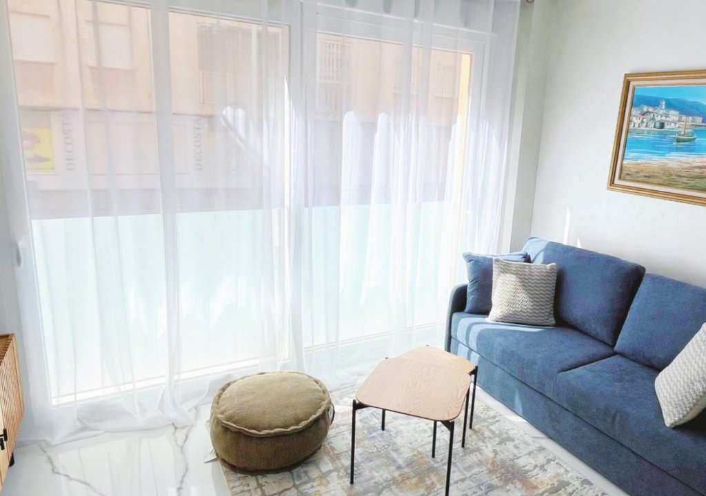 Resale - Apartment - Torrevieja - Playa del Cura