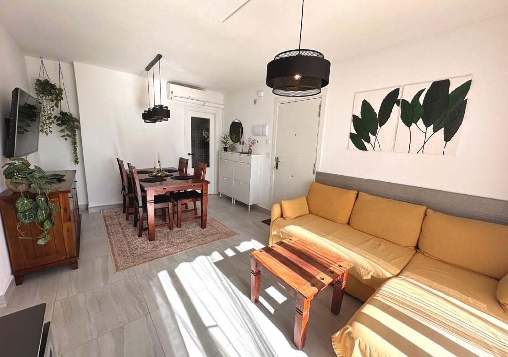 Resale - Apartment - Torrevieja - San Luis