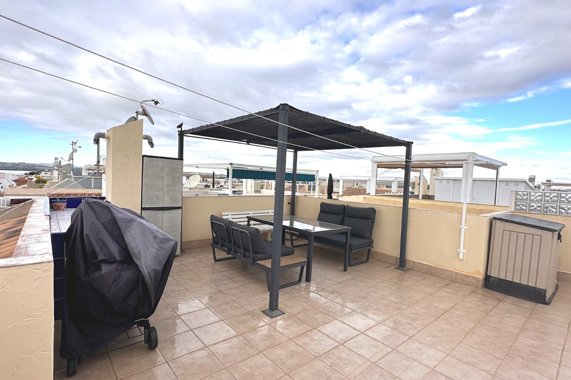 Resale - Apartment - Torrevieja - San Luis