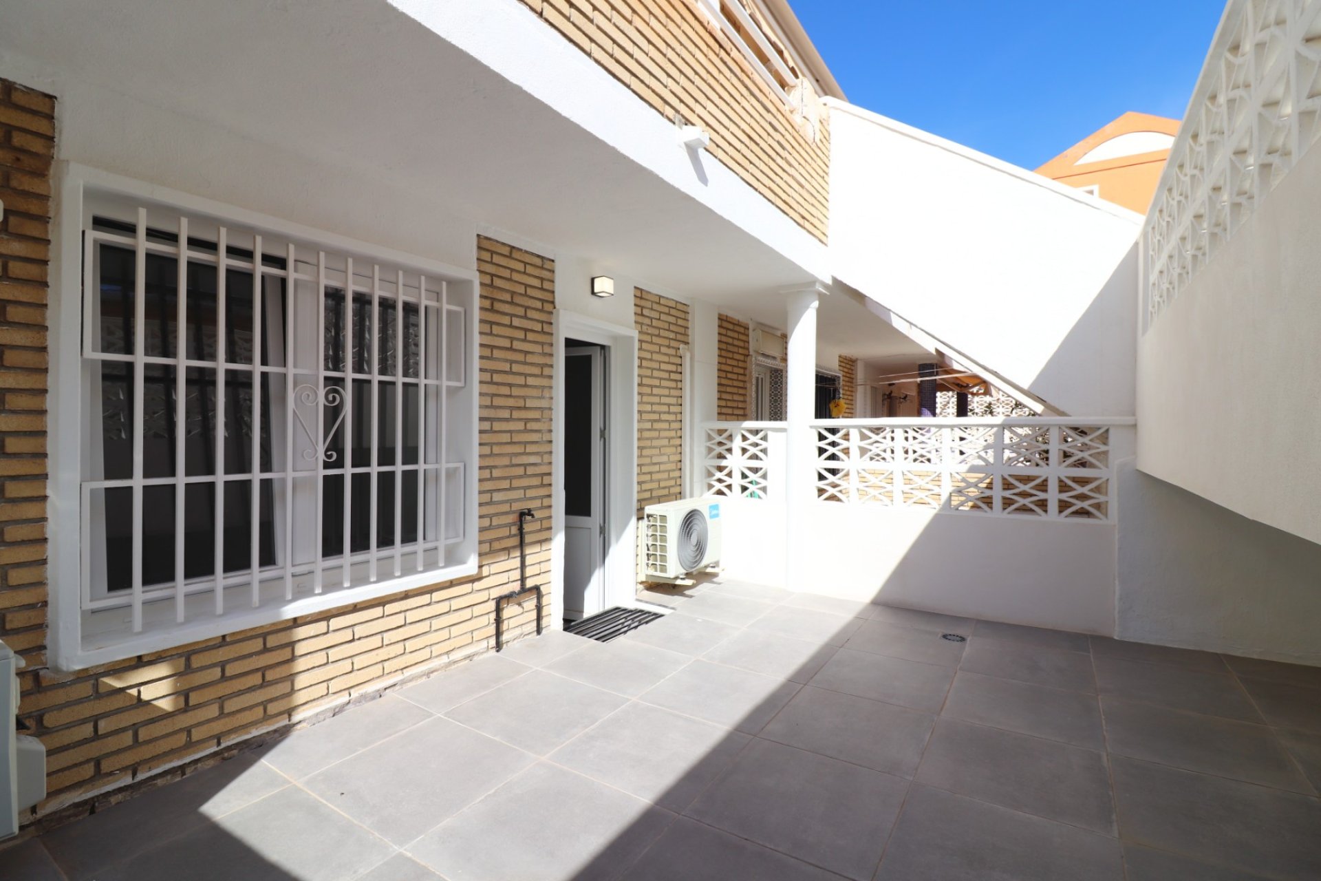 Resale - Apartment - Torrevieja - Torre La Mata