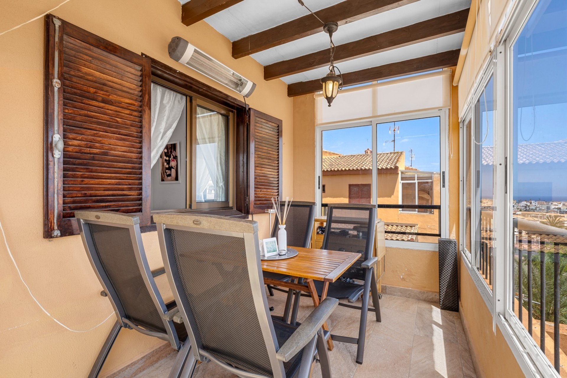 Resale - Apartment - Torrevieja - Torrevieja - Aguas Nuevas