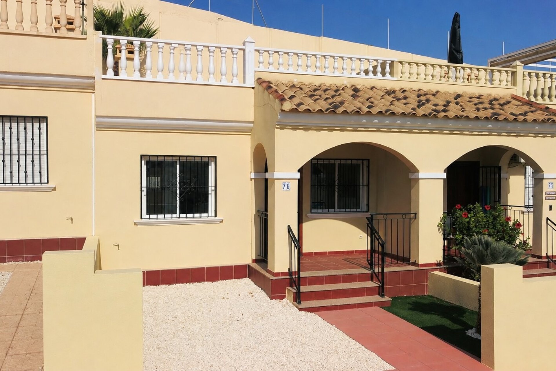 Resale - Chalet - Algorfa - Montemar