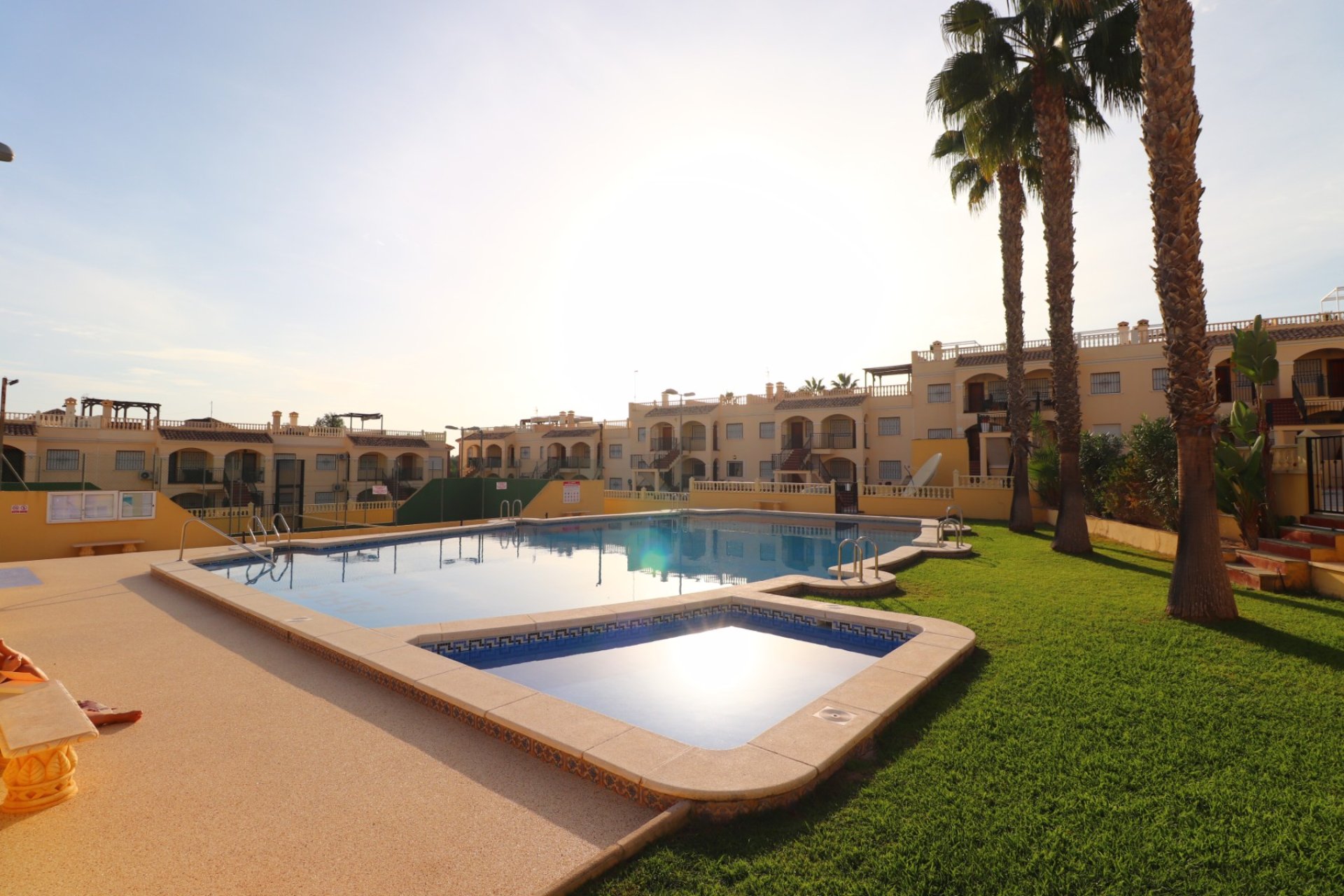 Resale - Chalet - Algorfa - Montemar