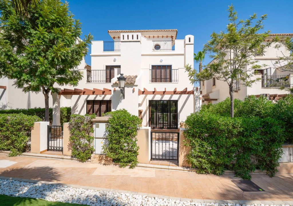 Resale - Chalet - Algorfa