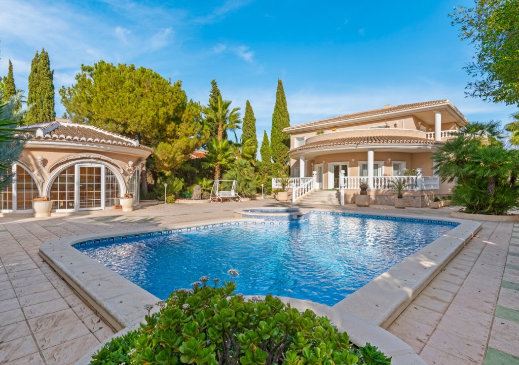 Resale - Chalet - Ciudad Quesada - DOÑA PEPA