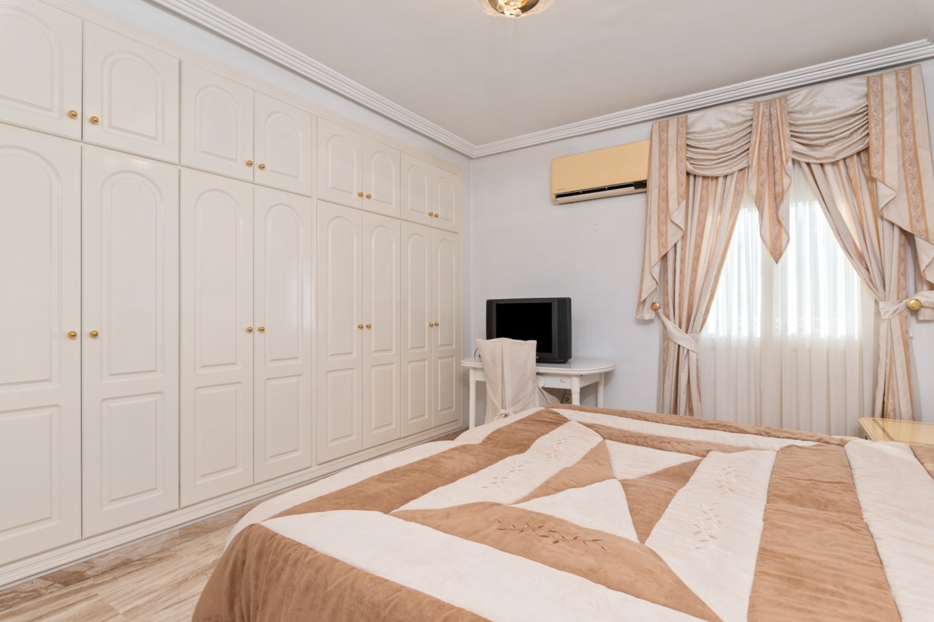 Resale - Chalet - Ciudad Quesada - DOÑA PEPA