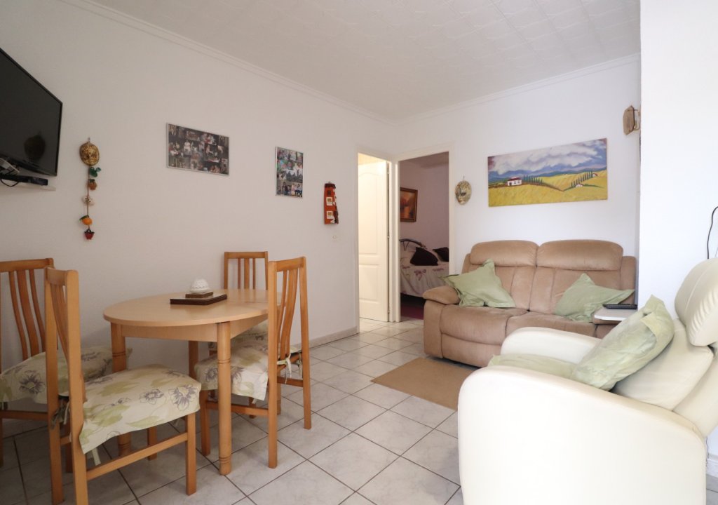 Resale - Chalet - Guardamar del Segura - El Moncayo
