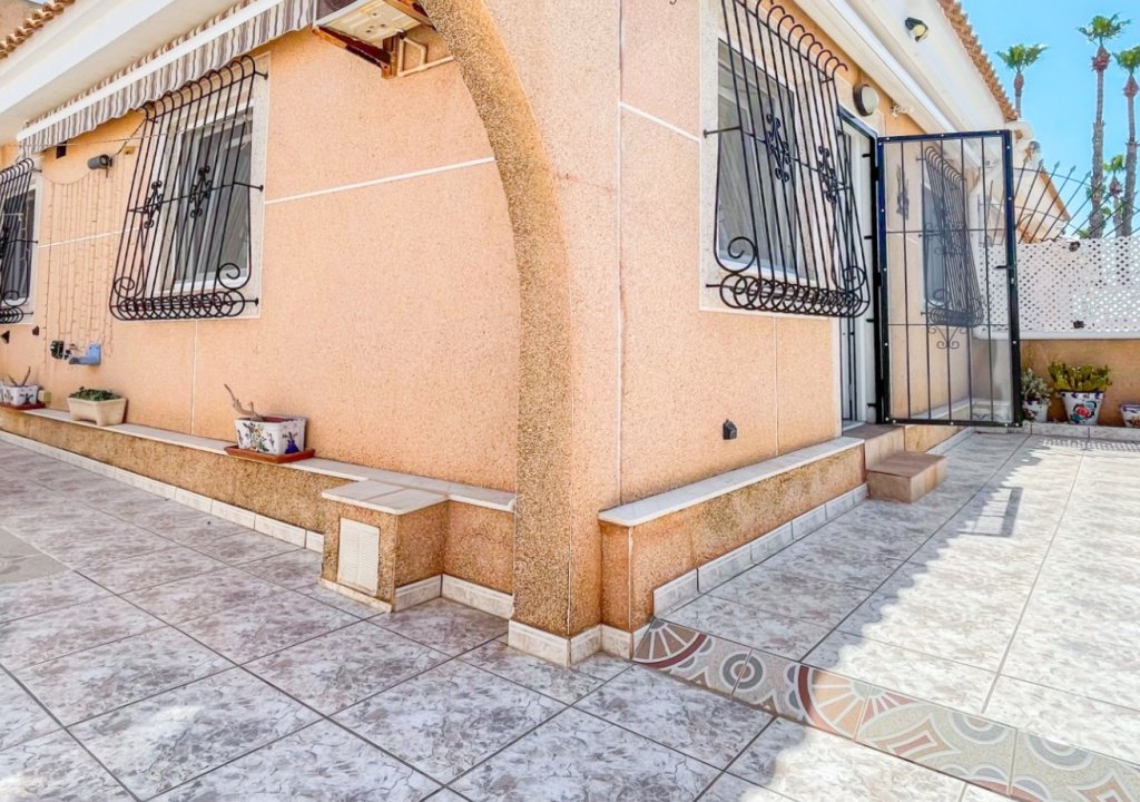 Resale - Chalet - Los Alcázares - Los Narejos