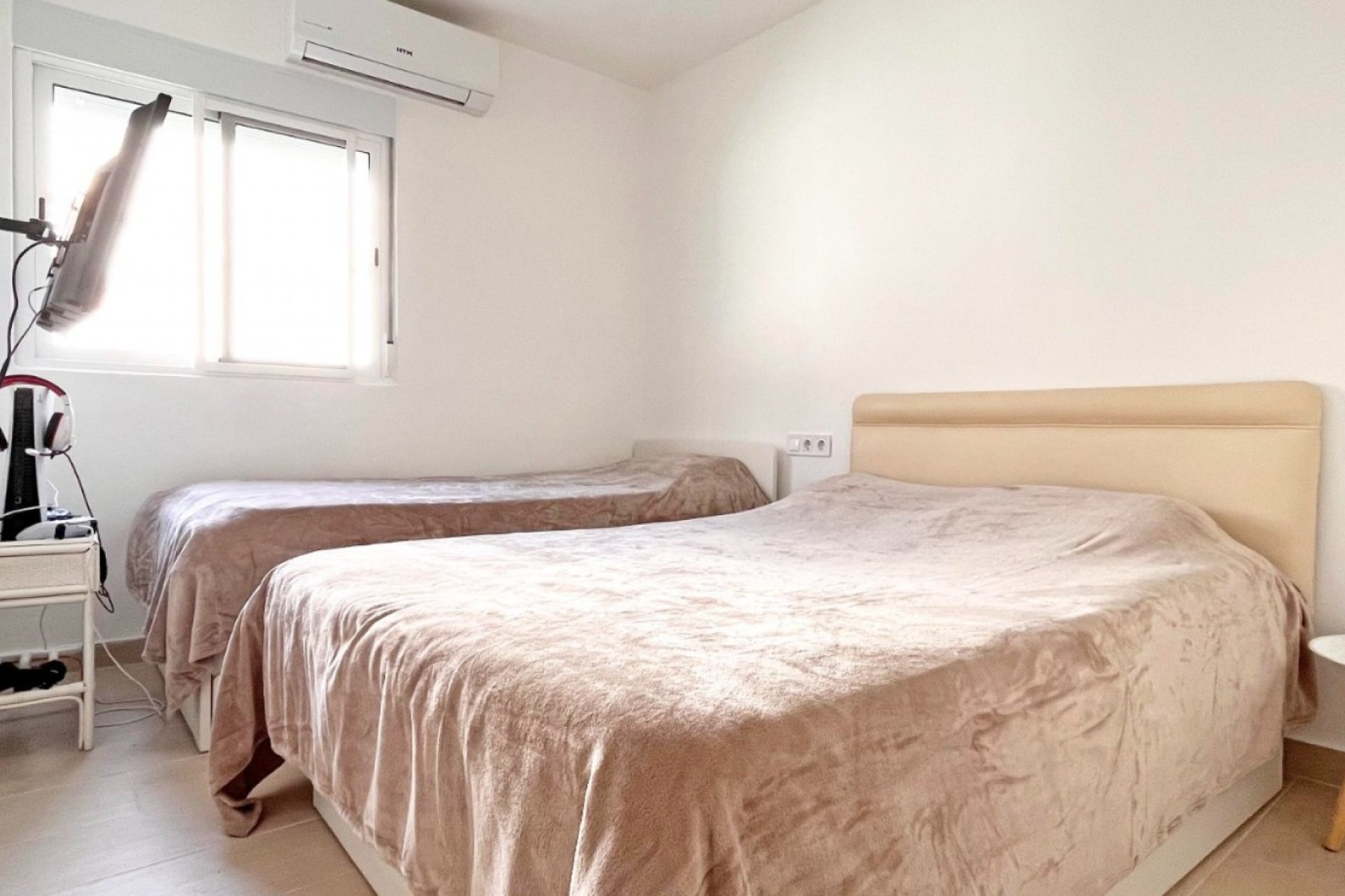 Resale - Chalet - Orihuela Costa - Playa Flamenca